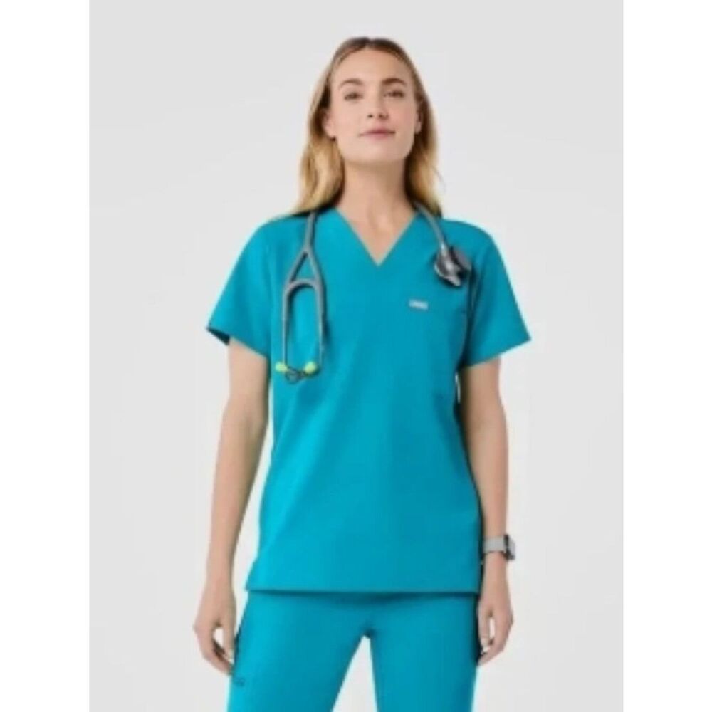 Like New! FIGS Catarina One-Pocket Scrub Top in Teal Blue in Size M